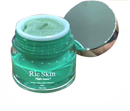 kem trị nám da ban đêm ric skin